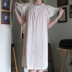 Vintage 70s JCPenney Misses cream floral bed robe with white lace